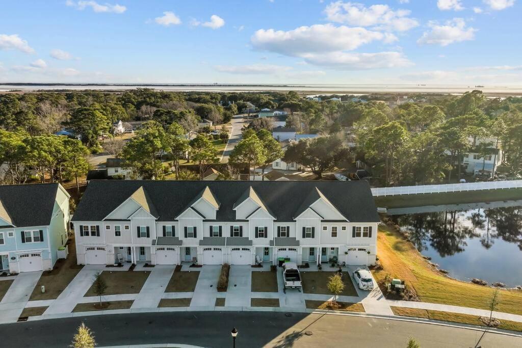 Вилла Beau Coast Getaway Beaufort Экстерьер фото