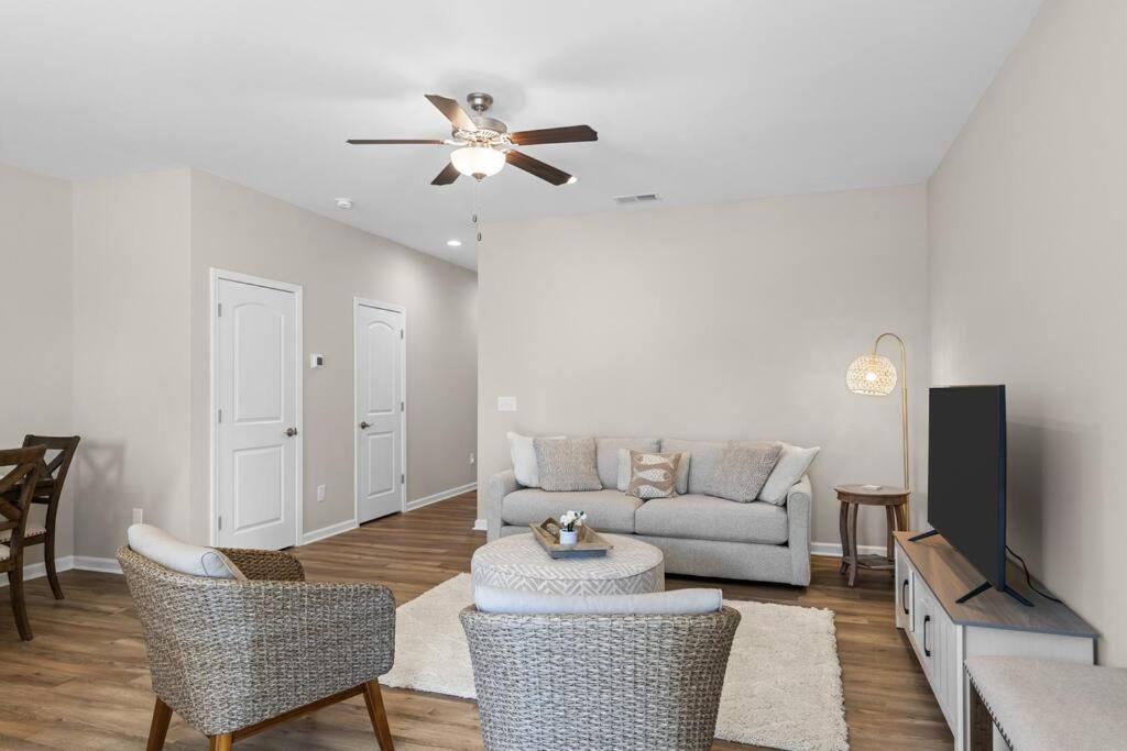 Вилла Beau Coast Getaway Beaufort Экстерьер фото