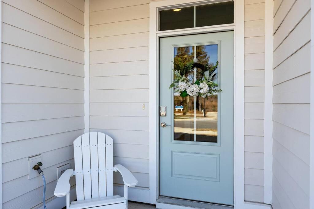 Вилла Beau Coast Getaway Beaufort Экстерьер фото