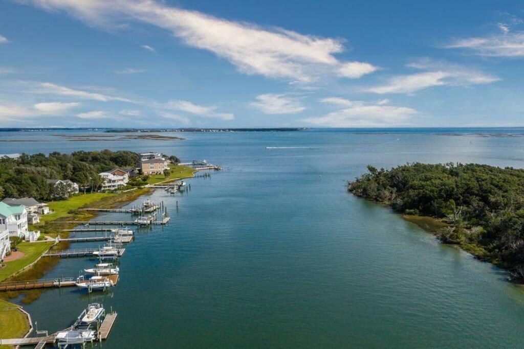 Вилла Beau Coast Getaway Beaufort Экстерьер фото